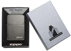 Black Ice<sup>®</sup> 1941 Replica with Zippo logo